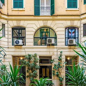 https://lion-aparts.it-romehotels.com